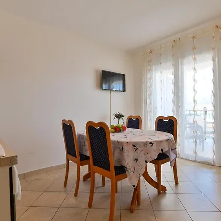 Vikendica House Narona