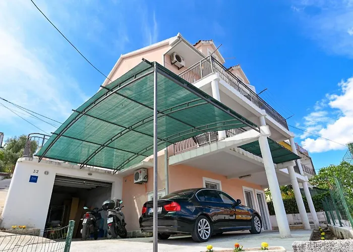 House Narona 펜션
